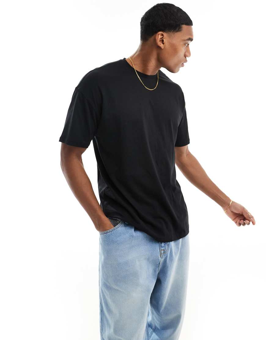 New Look - Oversize-T-Shirt aus Baumwolle in Schwarz New Look - Oversize-T-Shirt aus Baumwolle in Schwarz von New Look