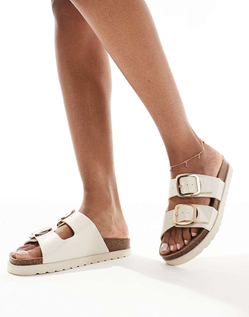 New Look - Sandalen in Wollweiß mit Schnallen und zwei Riemen von New Look