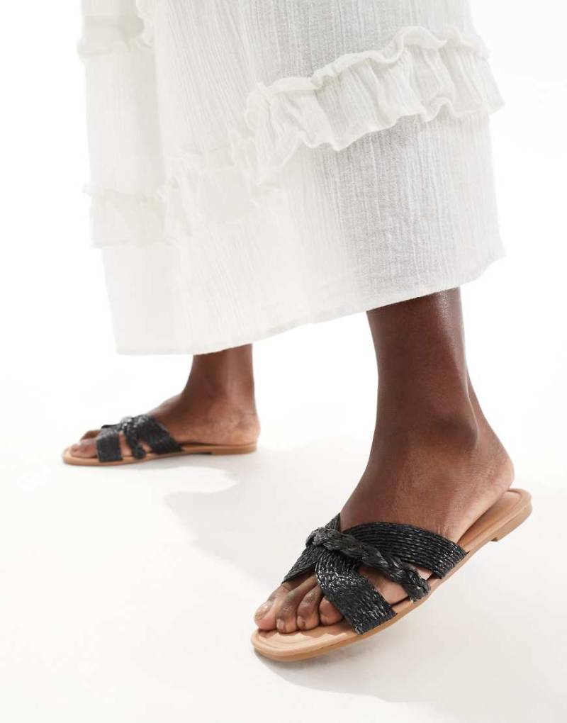New Look - Sandalen mit Riemchen aus gewebtem Bast in Schwarz von New Look