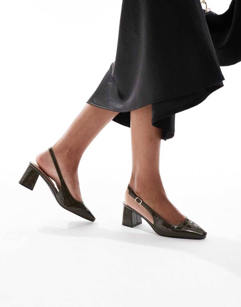 New Look - Schuhe in Dunkelgrün mit Fersenriemen und Absatz von New Look