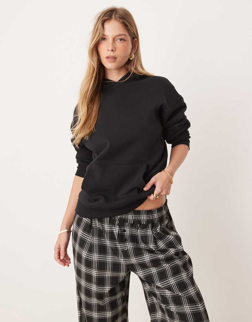 New Look - Schwarzer Kapuzenpullover von New Look