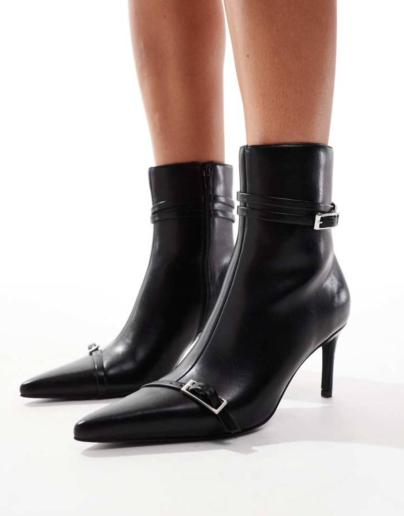 New Look - Spitze Stiefeletten in Schwarz mit Schnalle und mittelhohem Absatz von New Look