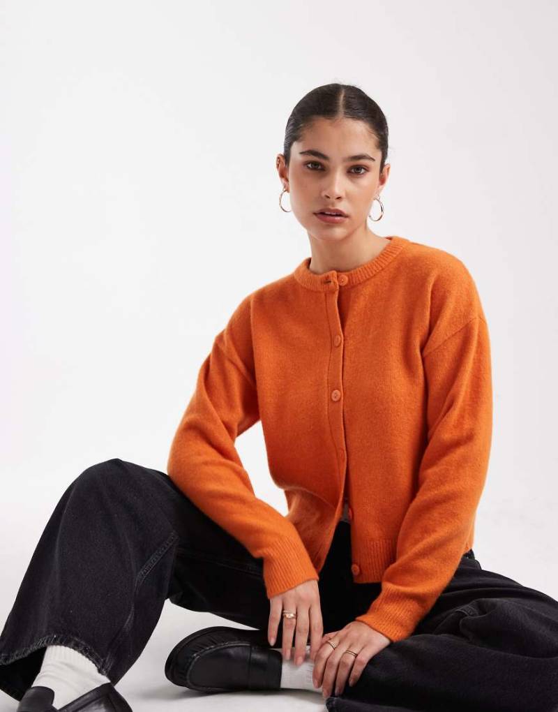 New Look - Strickjacke in Orange mit Rundhalsausschnitt von New Look