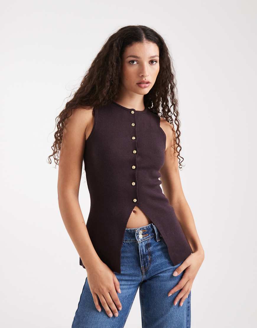 New Look - Strickweste in Lila mit Knopfleiste von New Look