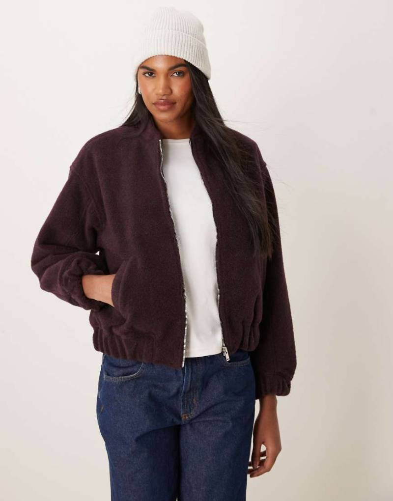 New Look - Strukturierte Oversize-Bomberjacke in Weinrot von New Look