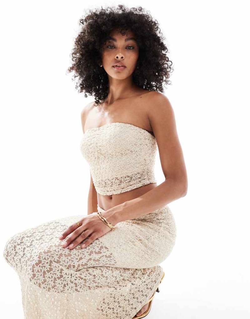 New Look - Trägerloses Oberteil aus Spitze in Wollweiß, Kombiteil von New Look