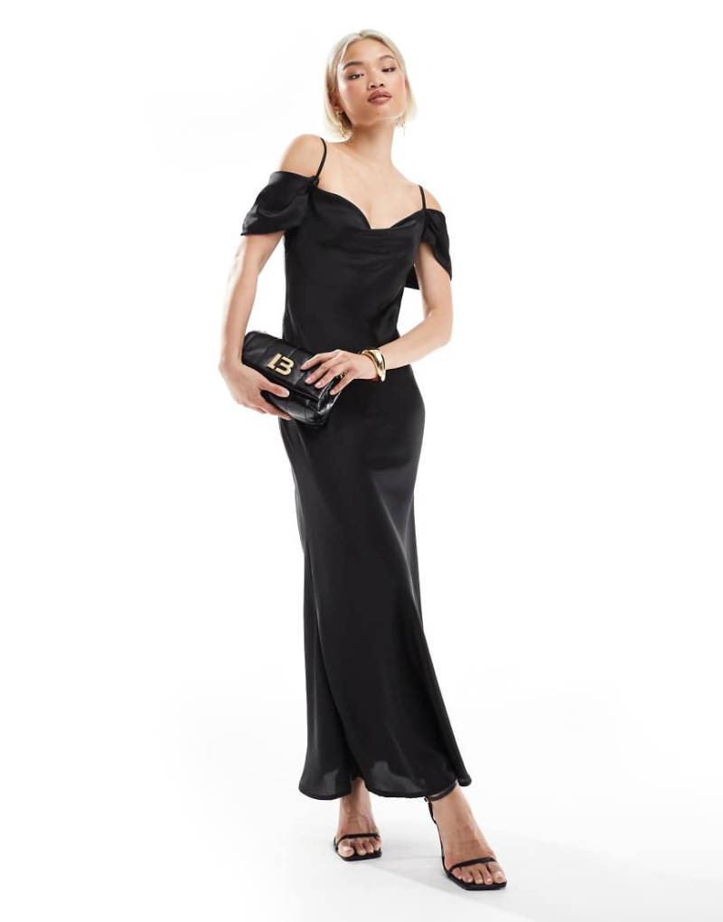 New Look - Wadenlanges Kleid aus Satin in Schwarz mit Carmen-Ausschnitt von New Look
