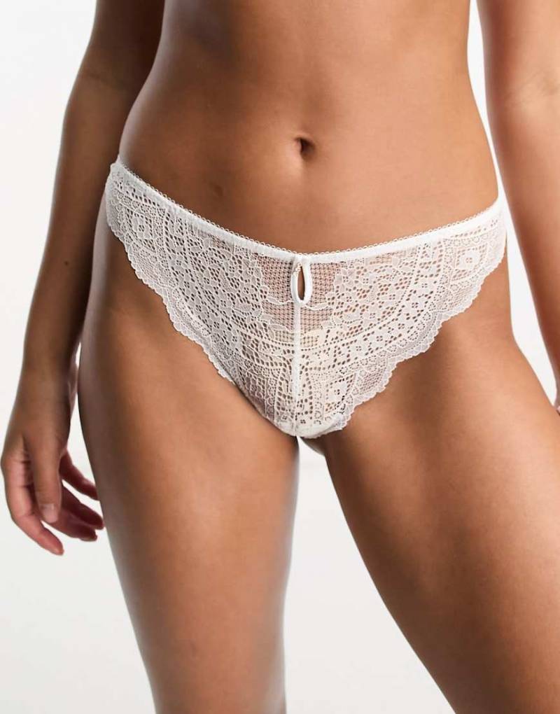 New Look - Weißer Spitzentanga von New Look