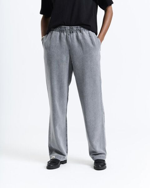 New Optimist Gein | Flowy pull-up pant New Optimist Gein | Flowy pull-up pant von New Optimist