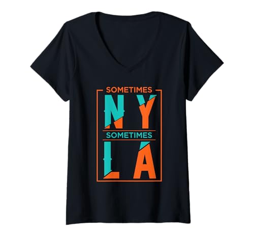 Damen Irgendwann NY Manchmal LA - Es ist eine NYLA-Sache T-Shirt mit V-Ausschnitt Damen Irgendwann NY Manchmal LA - Es ist eine NYLA-Sache T-Shirt mit V-Ausschnitt von New York - Los Angeles