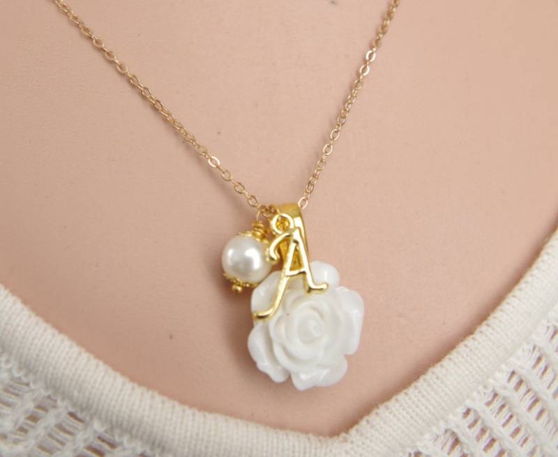 Personalisierte Anfang Perlenkette, Rose Blumenmädchen Geschenk von NewJewelleryStory