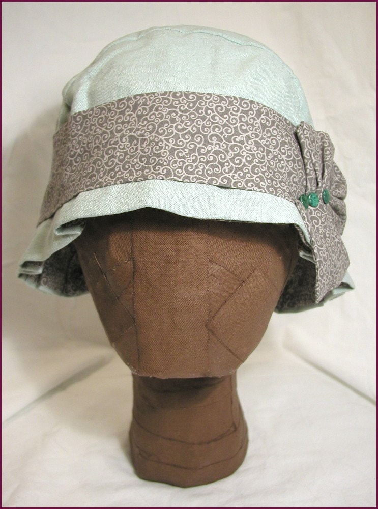 Nvl Mint Grünes Leinen Cloche 23 Kopf Plus Größe von NewVintageLady