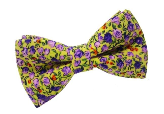 Florale Fliege Gelb & Rosa Blush, Handgemachte Fliege von NewWayCreationDesign