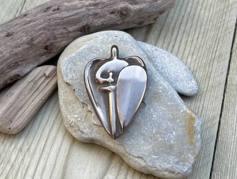 Erzengel Michael Bronze Anhänger Mit Quarz, Angelit & Selenit Erzengel Michael Bronze Anhänger Mit Quarz, Angelit & Selenit von NewWorldCreations