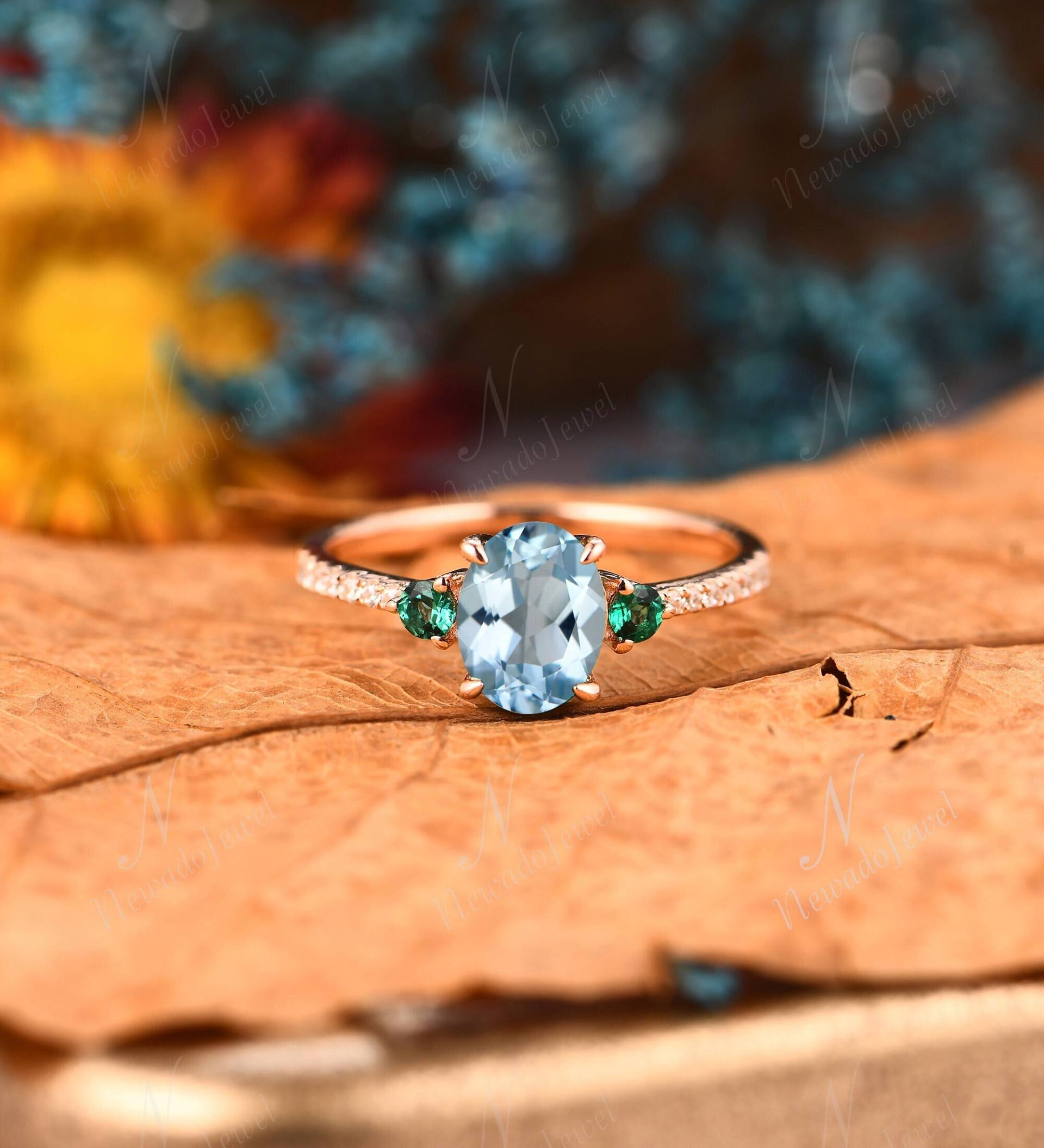 Art Deco Aquamarin Verlobungsring, Ovaler März Geburtsstein Ring, Vintage Braut Jahrestag Zacken Set Ring von NewadoJewel