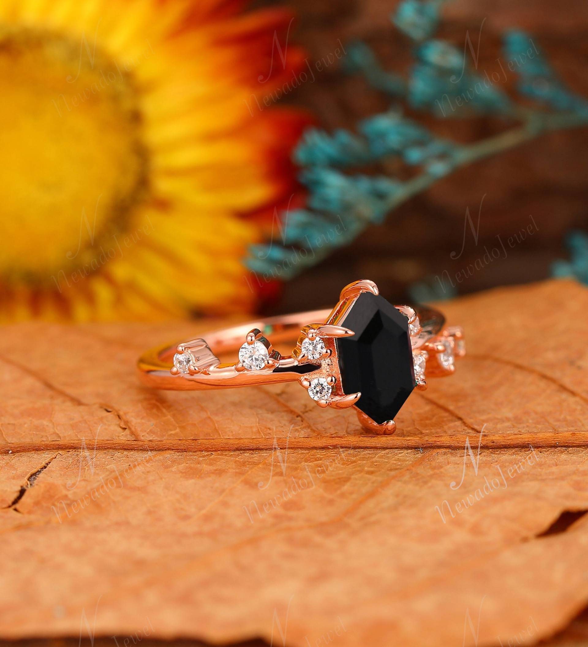 Hexagon Cut Schwarzer Onyx 1, 1Ct Ehering, Blattrebe Moissanite Ring, Krappen Set Braut Jubiläumsring, Art Deco Geburtstagsgeschenk Für Frauen von NewadoJewel