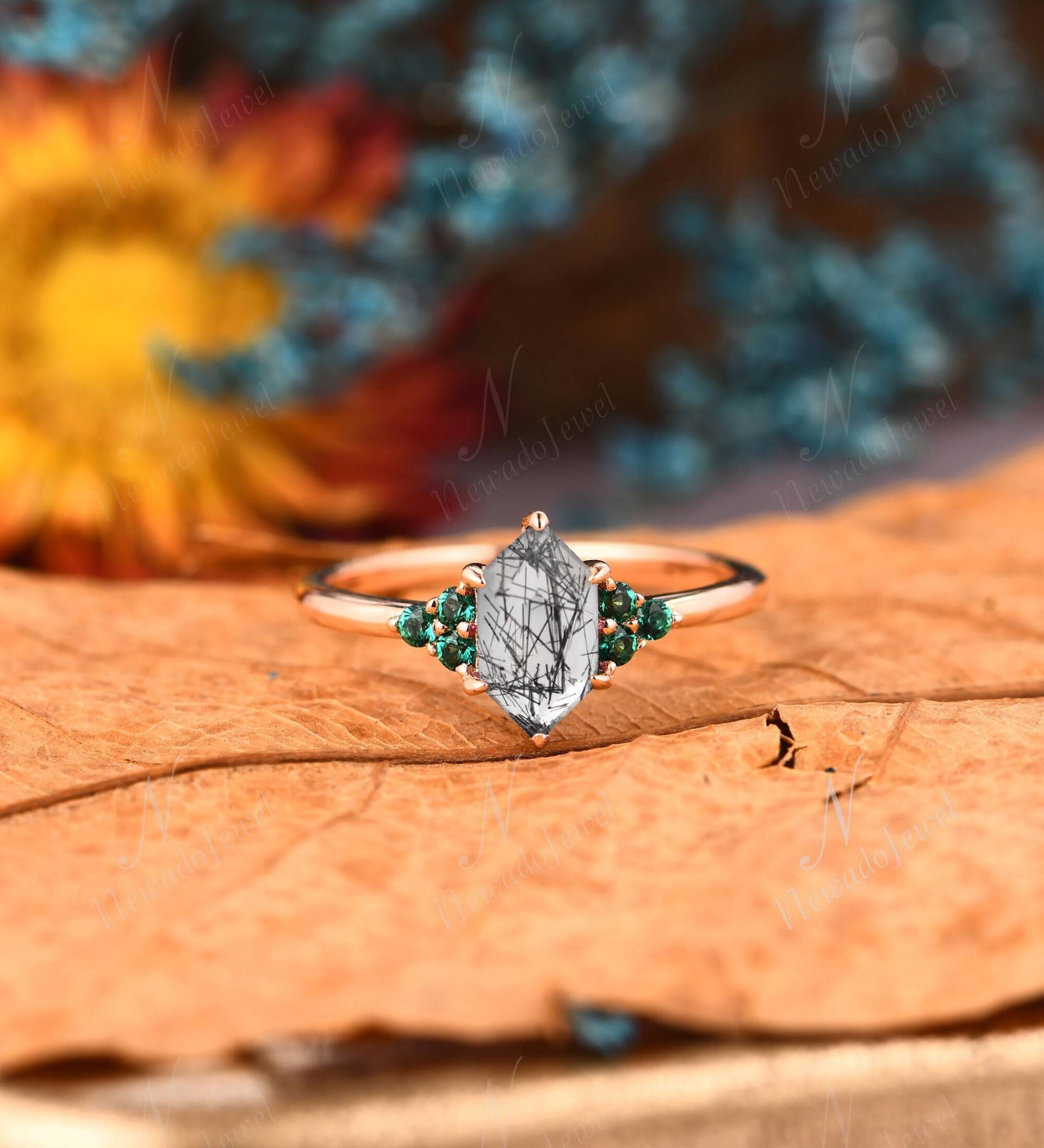 Vintage Smaragd Ring, Sechseck Natürlicher Rutilquarz Verlobungsring, Schwarzer Edelstein Jahrestag Geburtstagsgeschenk Für Sie von NewadoJewel