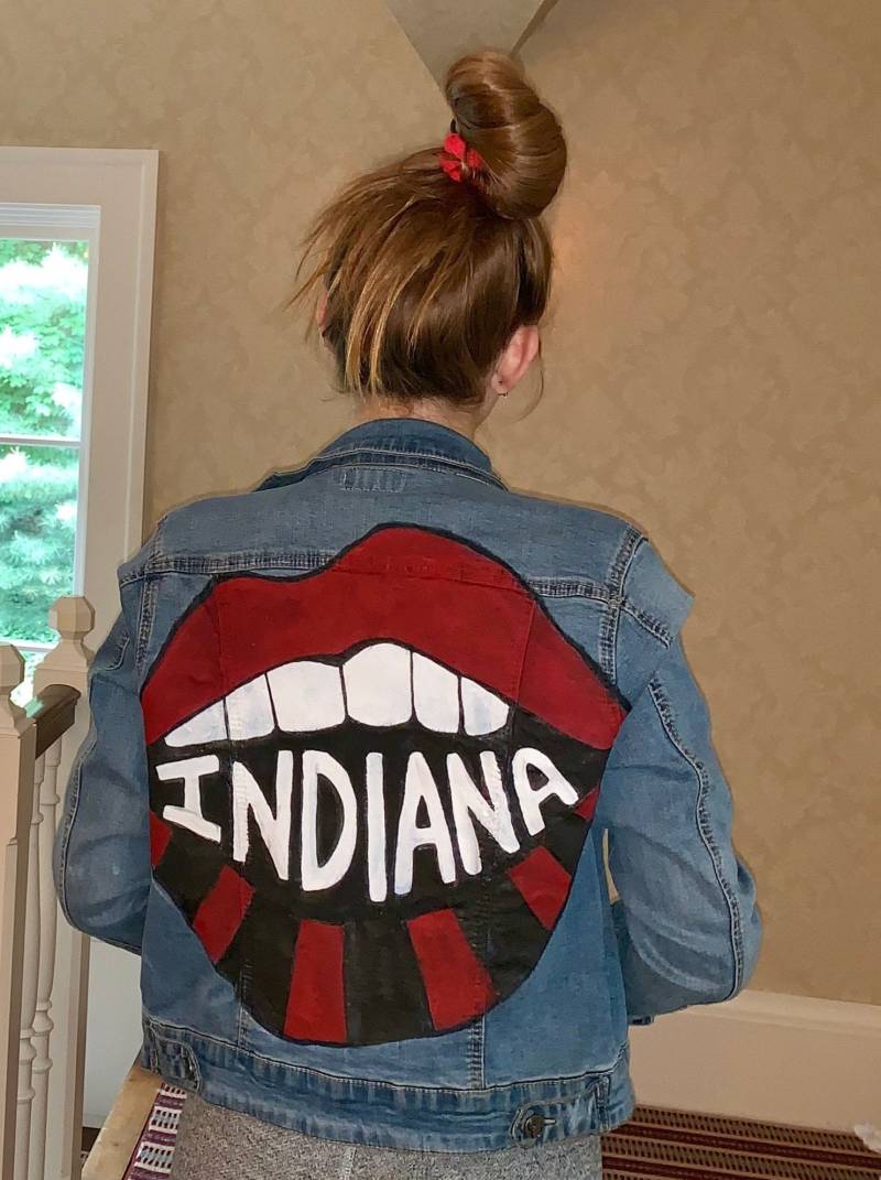 Maßgeschneiderte Handgemälde Des College Tailgate Denim Jacket von NextFour