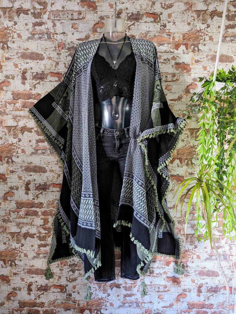 Nici Couture Ibiza Kimono Oversize Kleid Lang Schwarz - Khaki Tunika Baumwolle Folklore Kaftan Boho Robe Weiß Fransen Gipsy Poncho Ethno von NiCiCOUTUREfashion