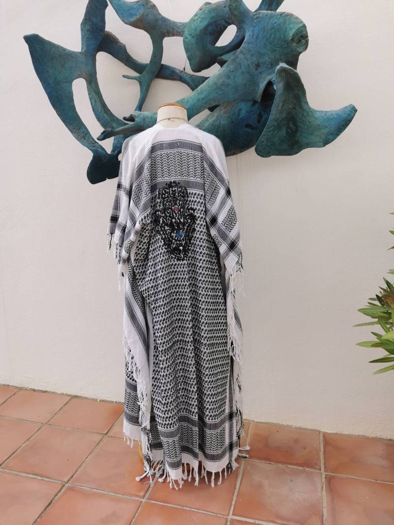 Nici Couture Pali Kimono Lang Oversize Mantel Hand Of Fatima Weiß Ibiza Tunika Fransen Schwarz Kaftan Boho Poncho Ethno von NiCiCOUTUREfashion