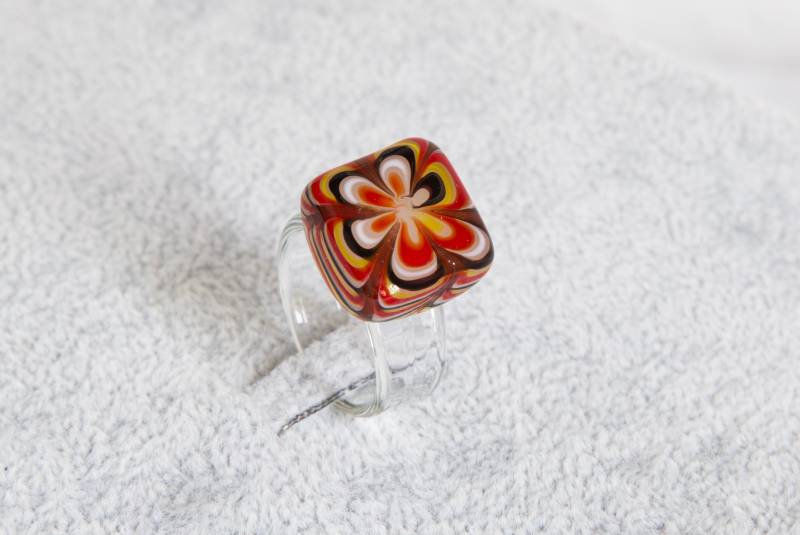 Sommerschmuck_Murano Ring_Fiore_Glaskunst Unikat__Size 61 Mm Or 2 1/2 In__Fra 60 1/2__Ger 19 1/2__Ita 21__Us 9 1/2__Uk S 1/2__Jap 19_#04_16 Sommerschmuck_Murano Ring_Fiore_Glaskunst Unikat__Size 61 Mm Or 2 1/2 In__Fra 60 1/2__Ger 19 1/2__Ita 21__Us 9 1/2__Uk S 1/2__Jap 19_#04_16 von NiDAesclusivo