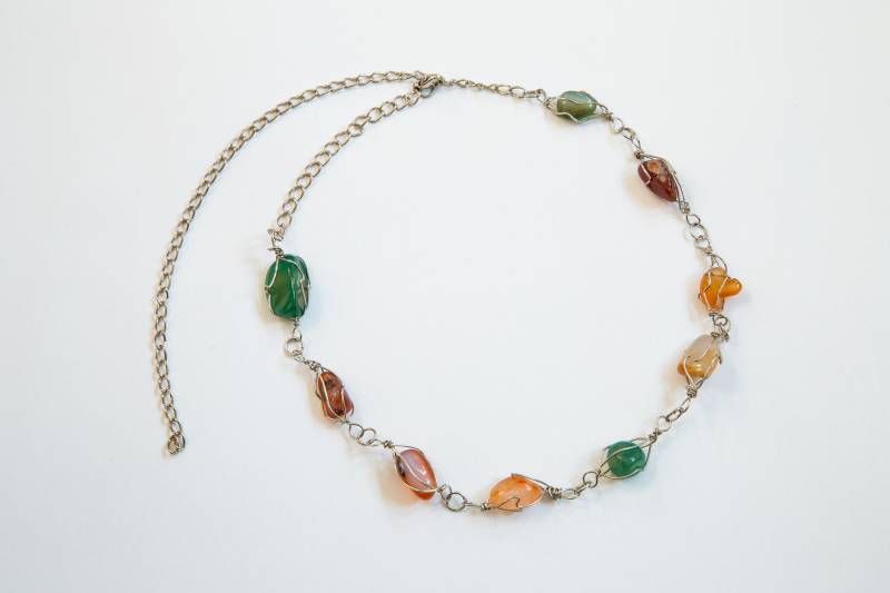 Vintage Halskette_Halsschmuck_Mehrfarbige Edelsteine_Versilbert #10_2 Vintage Halskette_Halsschmuck_Mehrfarbige Edelsteine_Versilbert #10_2 von NiDAesclusivo