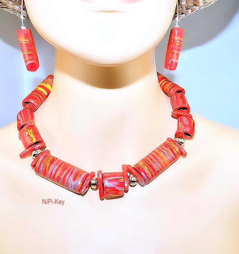 Kette Feurige Bunt Silber Kurze Halskette Collierkette Statementkette Ohrringe Set Handarbeit Unikat Hot Aus Polymer Clay, Fimo von NiPiKey