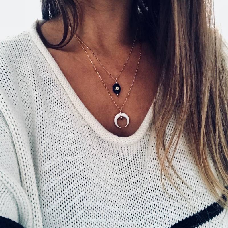 Schwarze Oder Weiße Horn - Halbmond-Halskette Im Hippie-Chic-stil Schwarze Oder Weiße Horn - Halbmond-Halskette Im Hippie-Chic-stil von NibbanaDesigns
