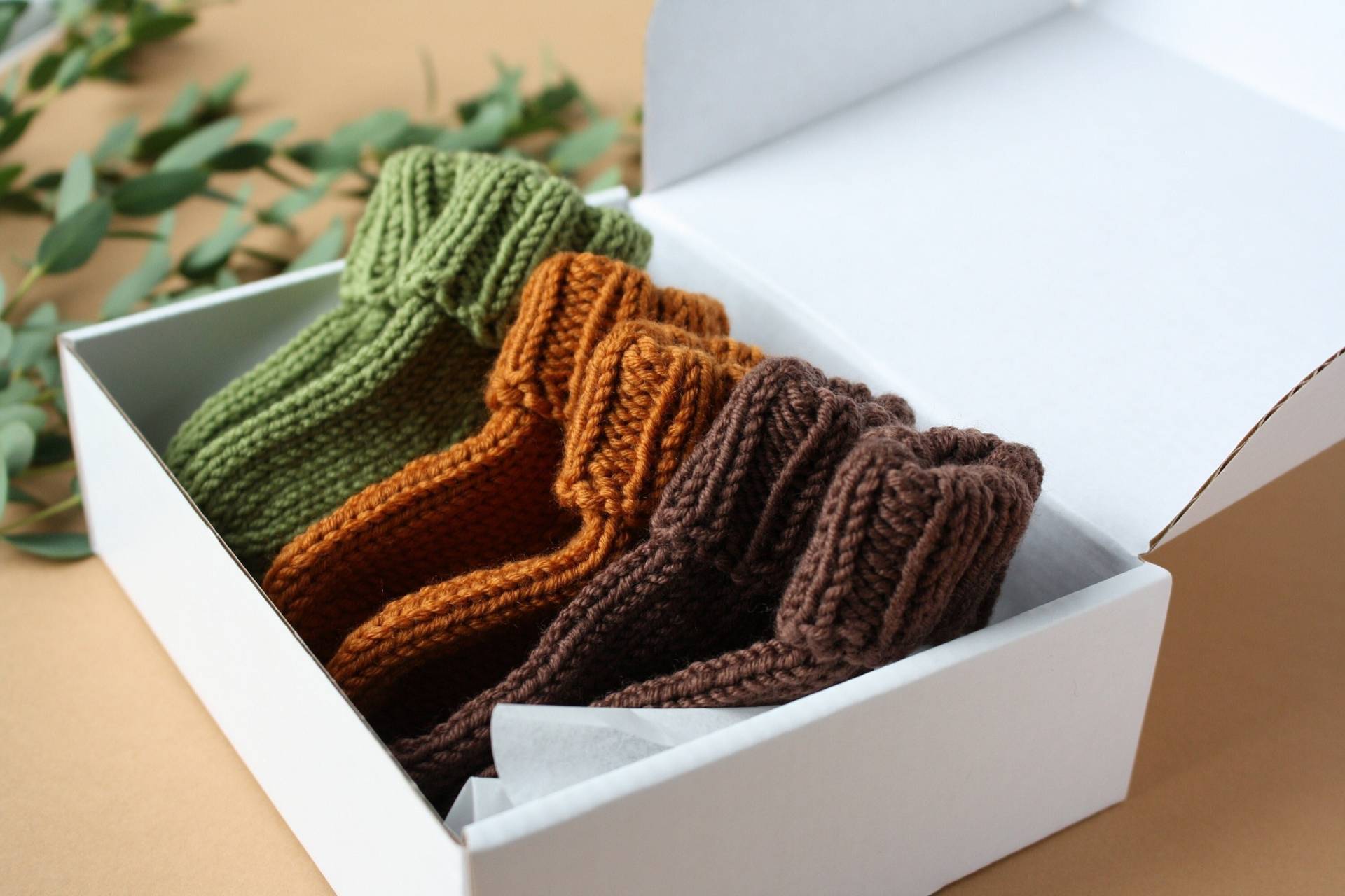 Baby Socken | 0-3 Monate, Handgestrickt Aus Merino Wolle von Nice2MeetYouStore