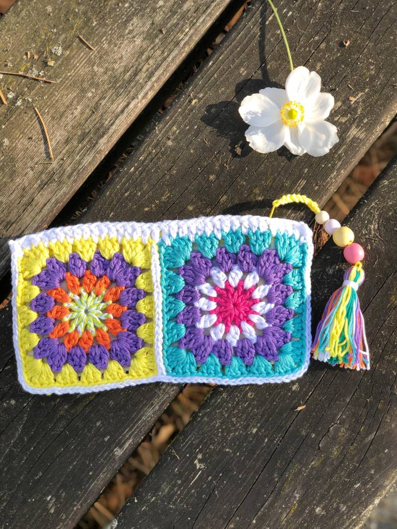 Gehäkelte Kosmetiktasche von NickNameKnit