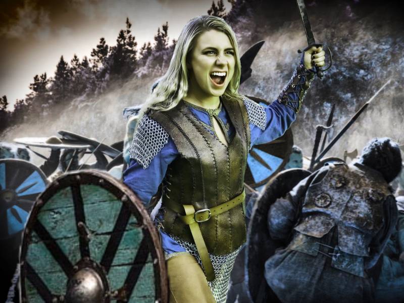 Lagertha Lothbrok Wikinger Gewandung von Nickanthony
