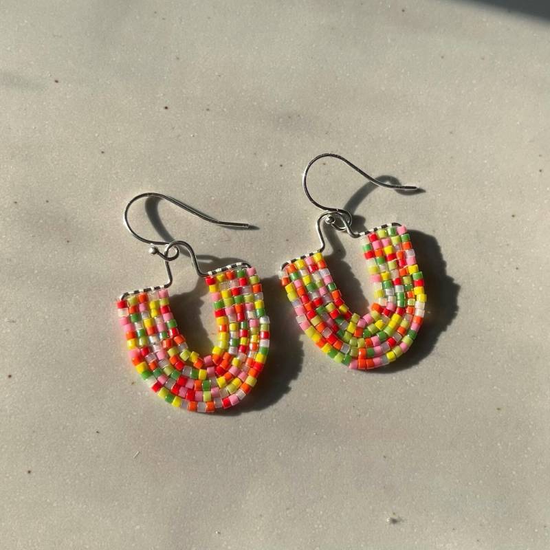 Multicolor Zierliche Perlen Ohrringe Multicolor Zierliche Perlen Ohrringe von NicoleMawyin