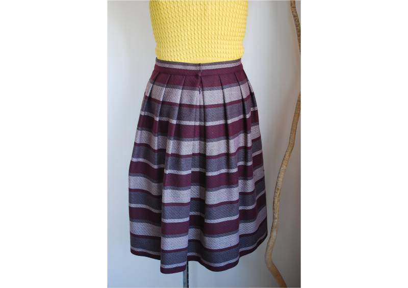 Herbst Mauve Streifen Rock, Vintage 80Er, St Michael, Gr. 12 von NicoleSimoneVintage