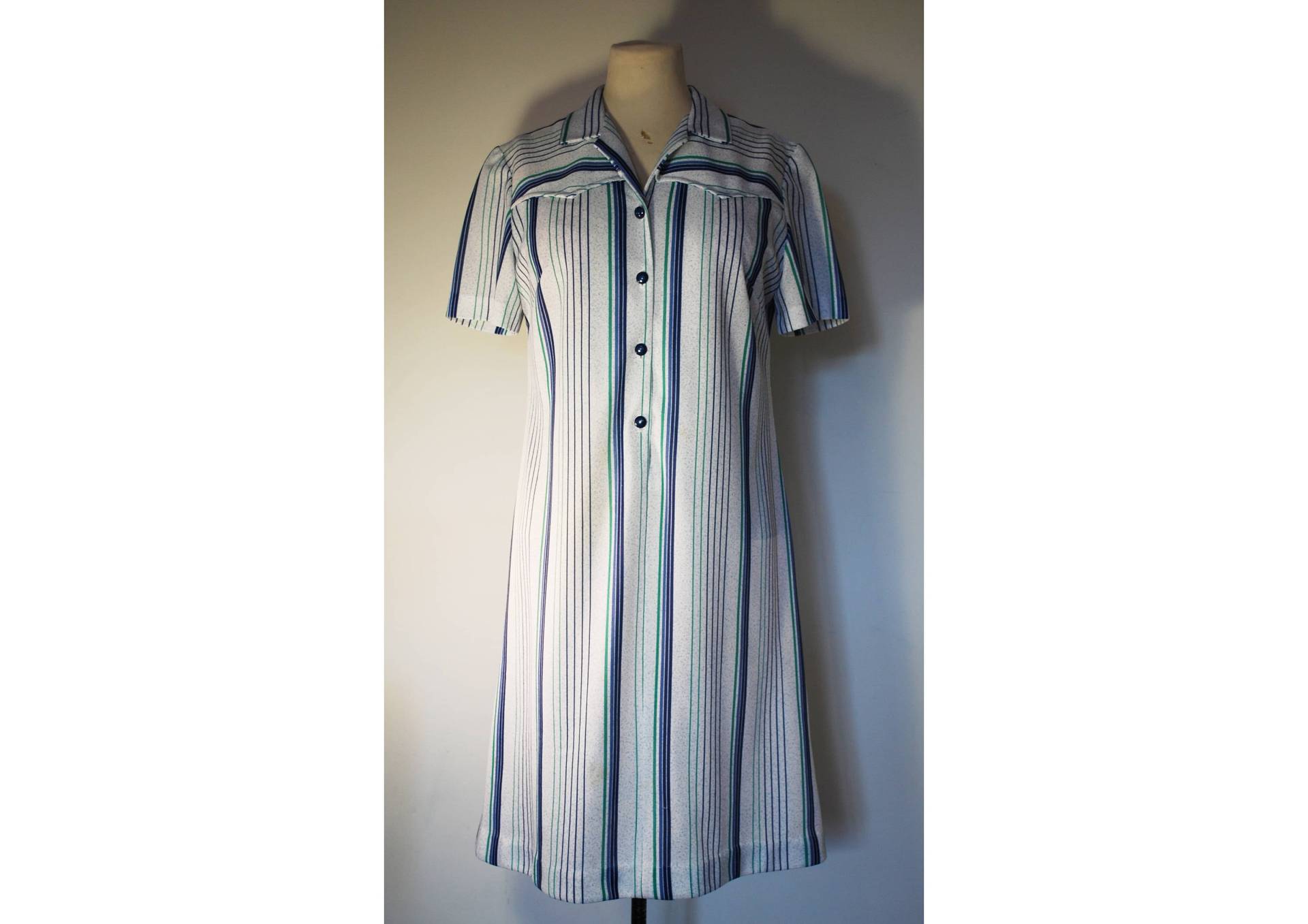 Vintage Grau Streifenkleid, Größe 14 Vintage Grau Streifenkleid, Größe 14 von NicoleSimoneVintage