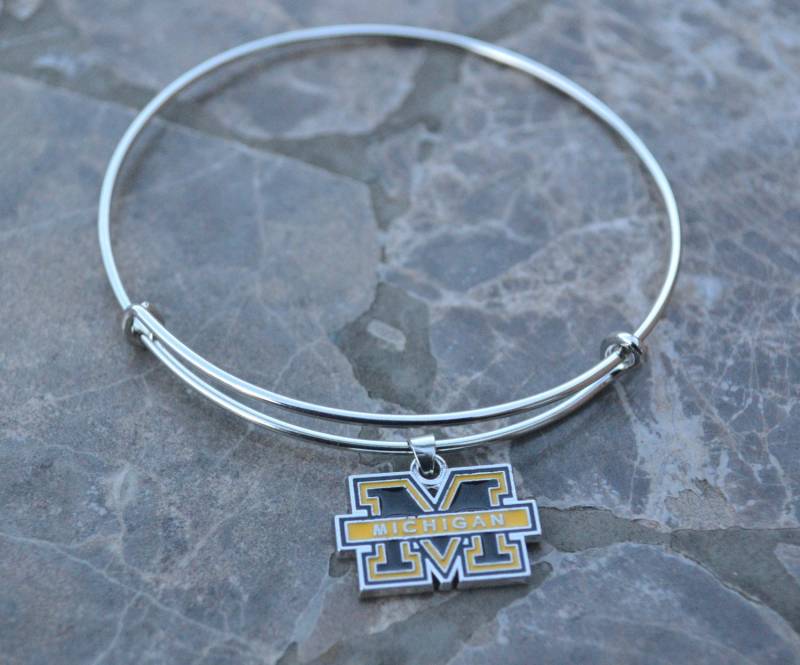 Wolverines Armband von NicoletteEllenDesign