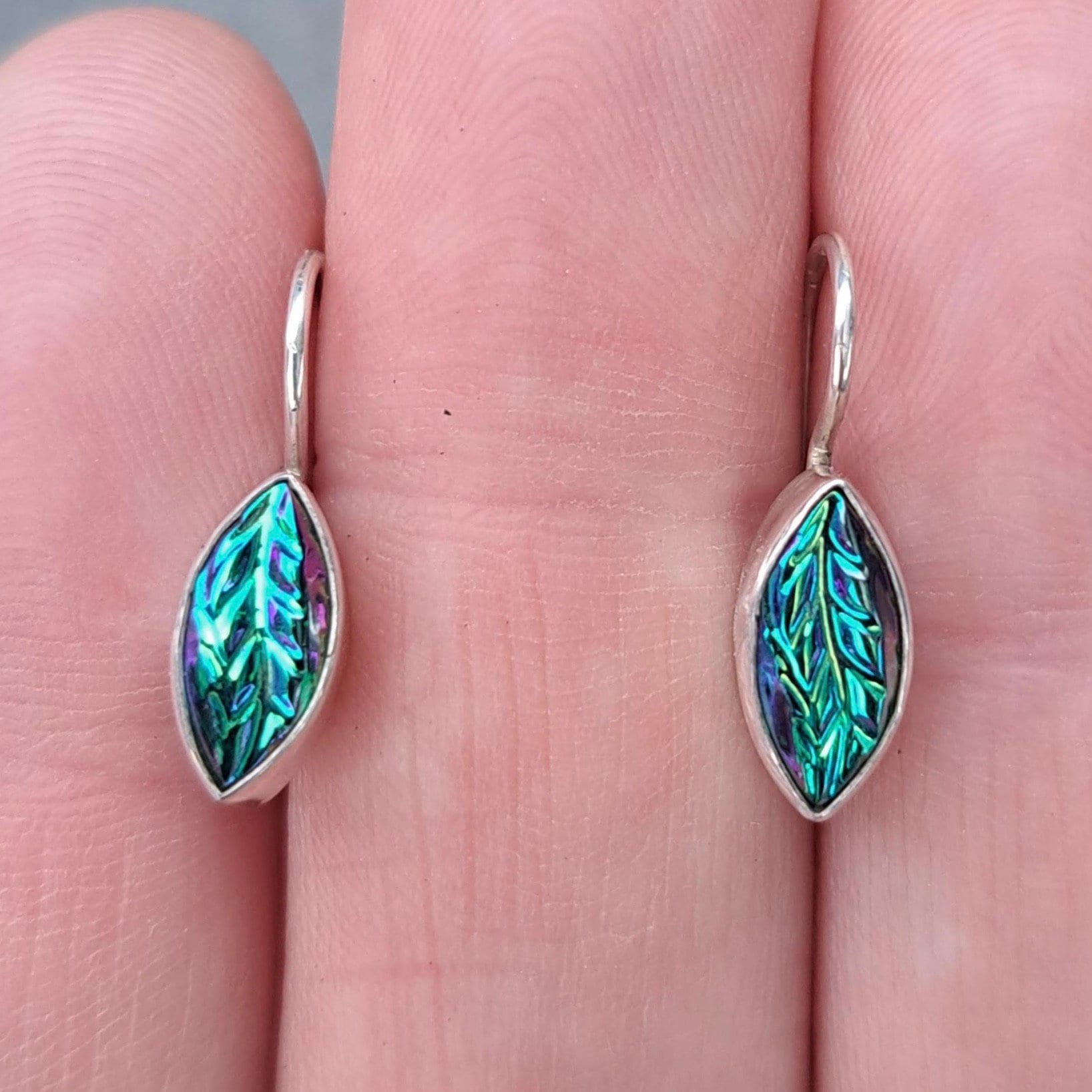 Grünes Blatt Ohrringe Art Deco Sterling Silber Jugendstil Vintage Glas 501 von NicolettesJewelry