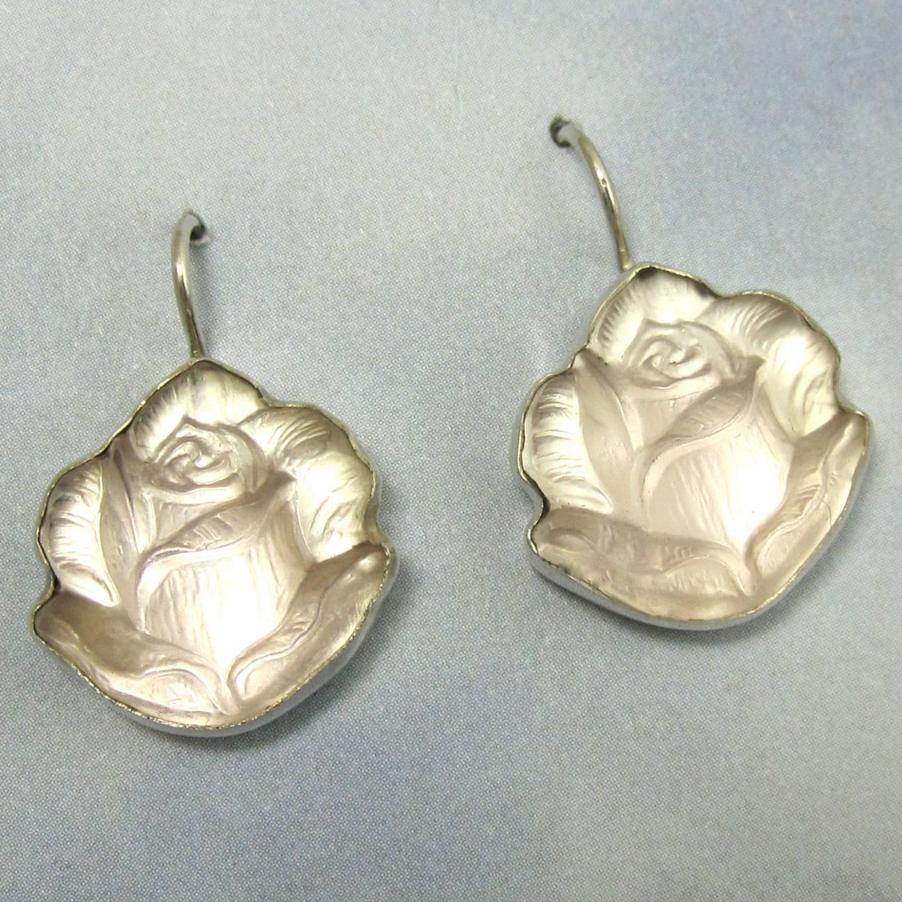 Vintage Art-Deco-Rosa Rose-Cabochons in Sterlingsilber Ohrringe 552 Gesetzt von NicolettesJewelry