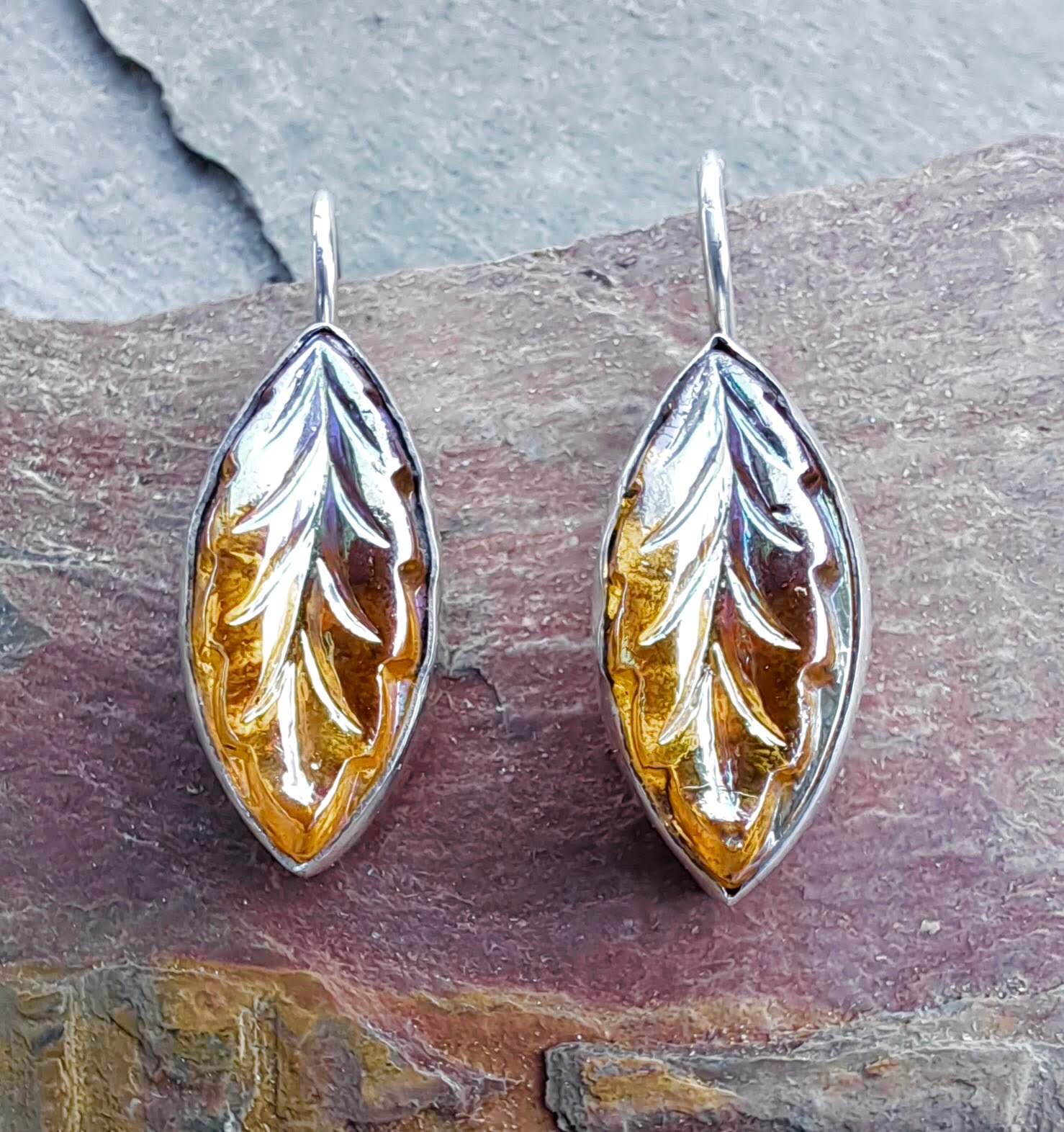 sterling Silber Ohrringe Gelbe Blatt-Ohrringe Vintage Glasblatt-Ohrringe 589 von NicolettesJewelry