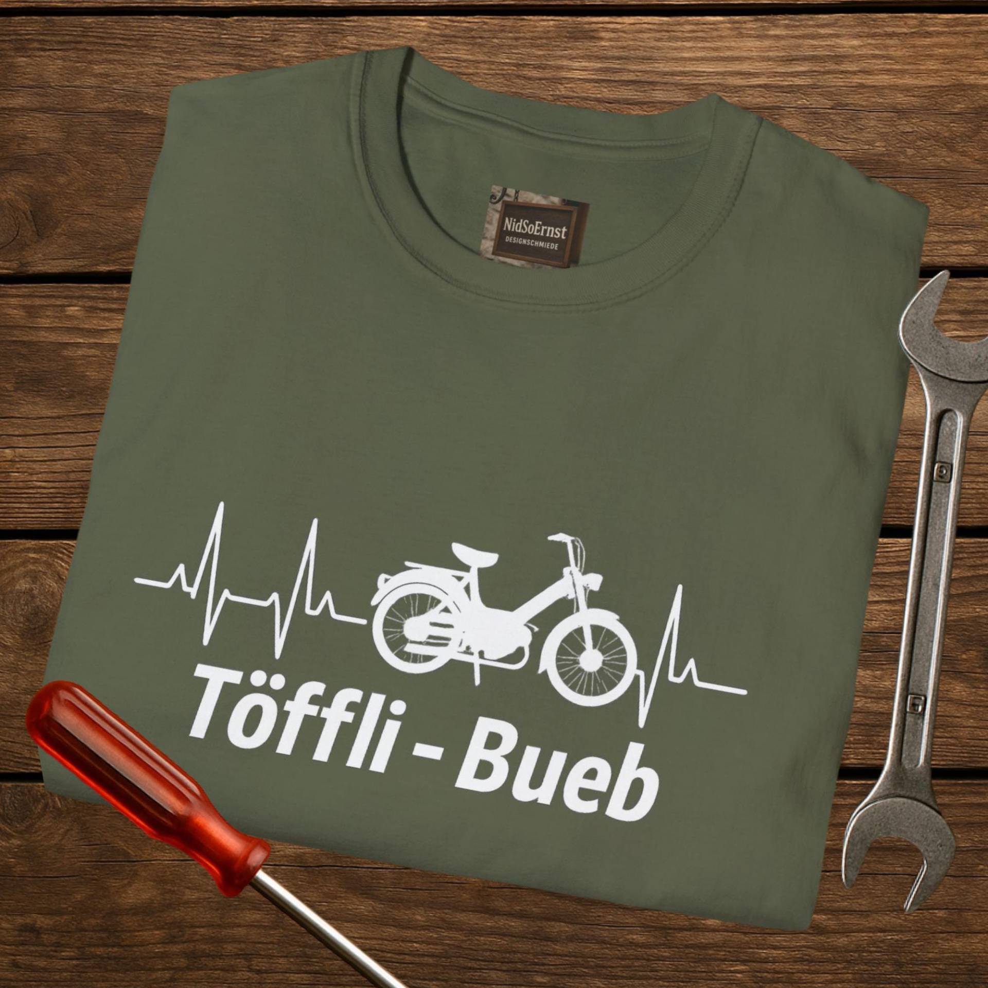 Töffli Bueb Shirt | Mofa T-Shirt Für Jungs Schweizer Geschenk Retro Moped Tshirt Teenager Fahrer von NidSoErnst