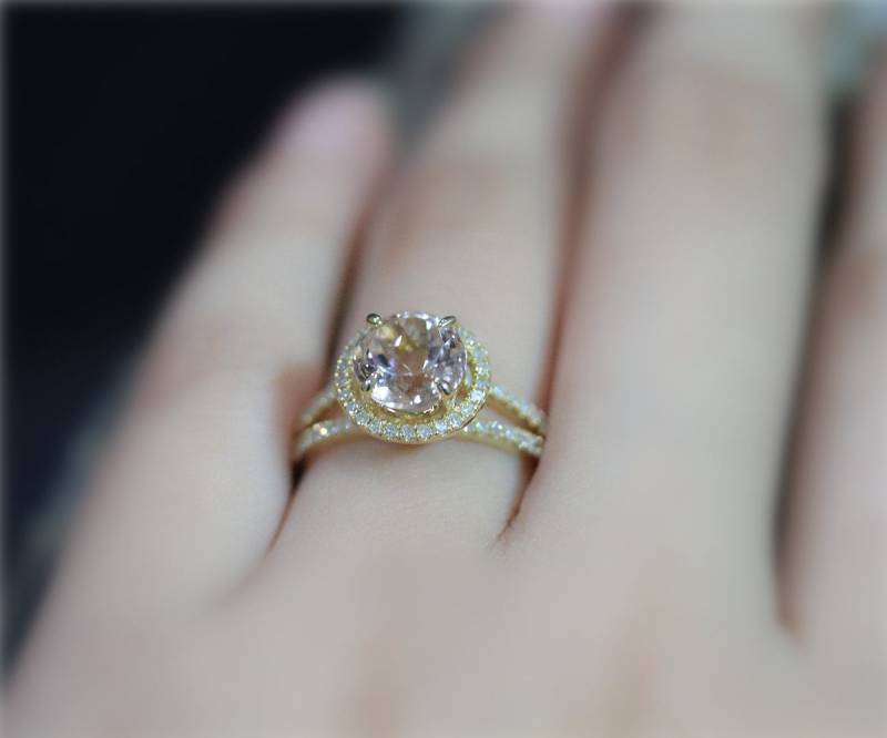 14K Gelb Gold Morganit Gem Runde Natürliche Vs Ring Halo Diamanten Solid Ehering Engagement von NidaRings