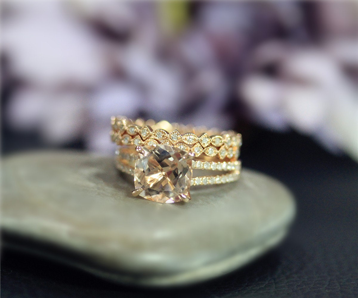 3 Ringe Handgemachte Morganit Ring Set Engegement Set 8mm Natürliche Vs Rosa Solid 14 K Rose Gold Ehering von NidaRings