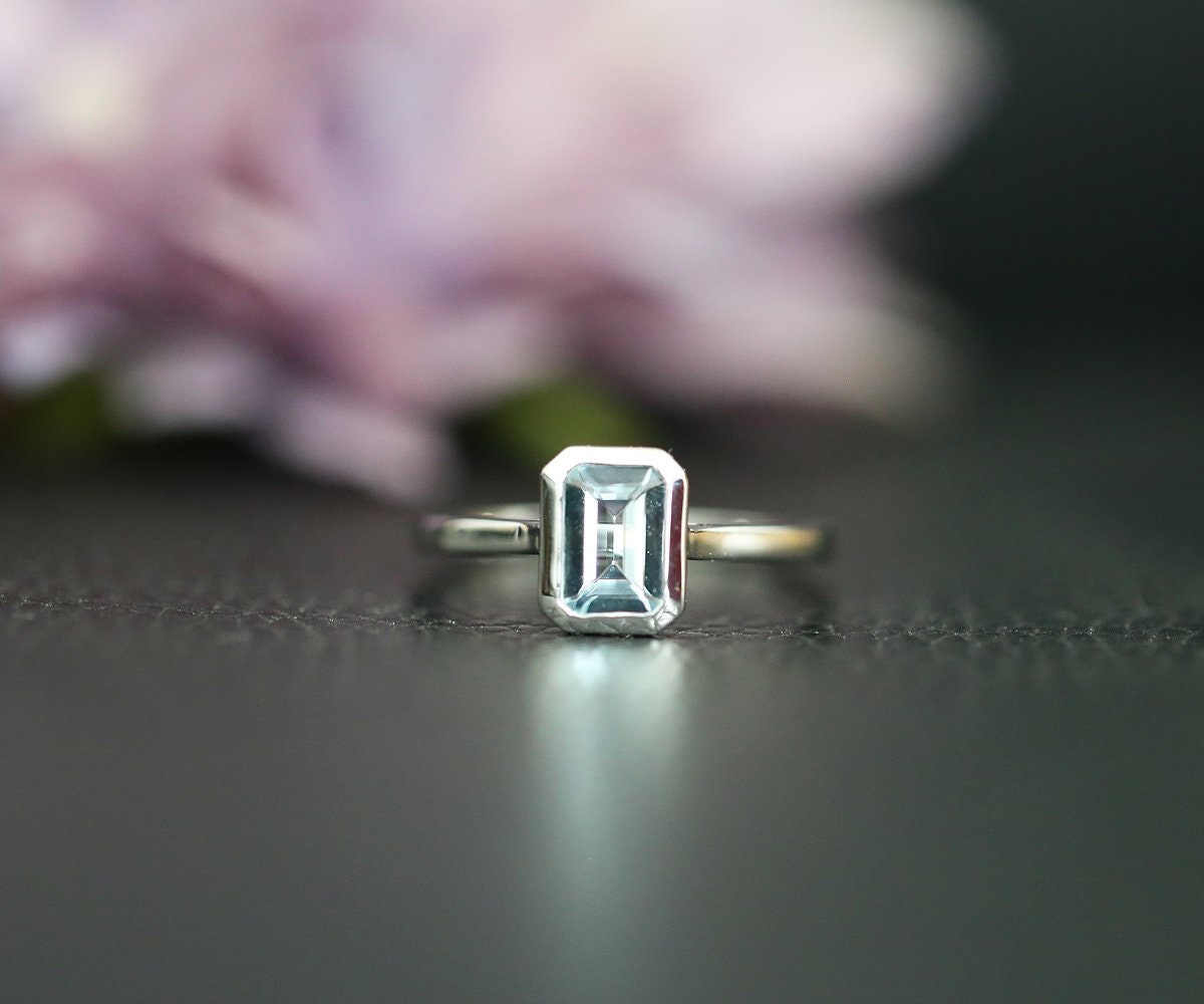 5x7mm Vs Emerald Cut, Natural Blue Aquamarine Engagement Ring, Solid 14K Rose Gold Hochzeitsring, Jubiläumsring von NidaRings