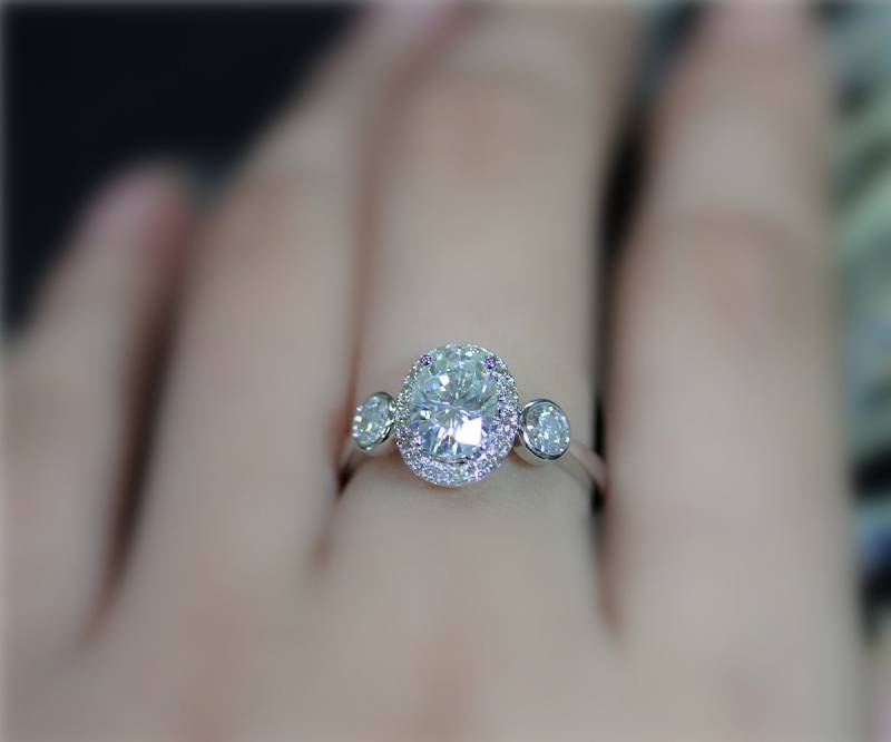 6x8mm Charles & Colvard Oval Geschnitten Brillante Moissanite Ring Ehering Solid 14K Weissgold Verlobungsring Jahrestag von NidaRings