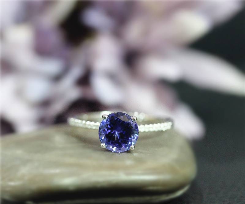 7mm Rund Dunkelblau Edelstein Natur Vs Tansanit Verlobungsring Ehering Solid 14K Weißgold Ring Versprechenring Jubiläumsring von NidaRings