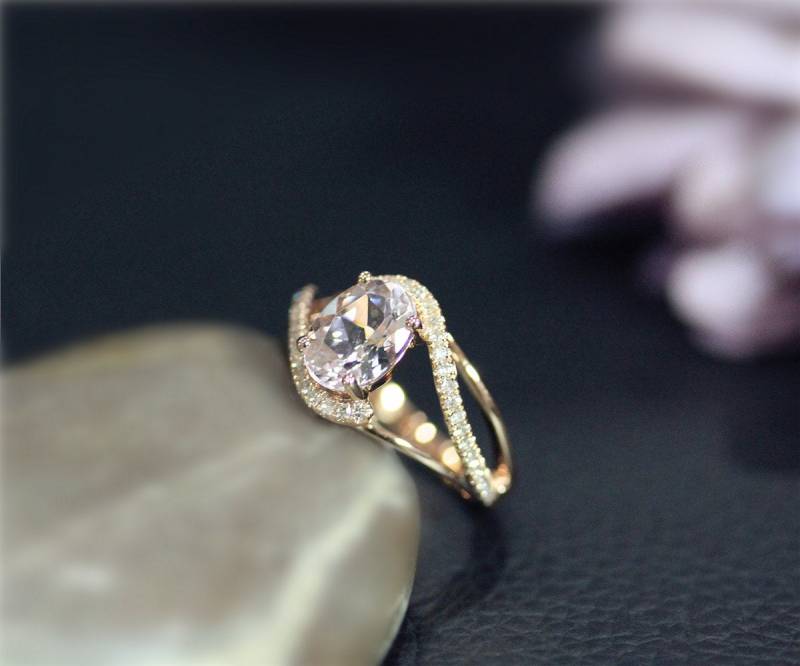 Ausgefallene Verlobungsring 6x8mm Oval Natürliche Rosa Vs Morganit Ring Massiv 14K Rose Gold Ehering Jubiläum Promise von NidaRings