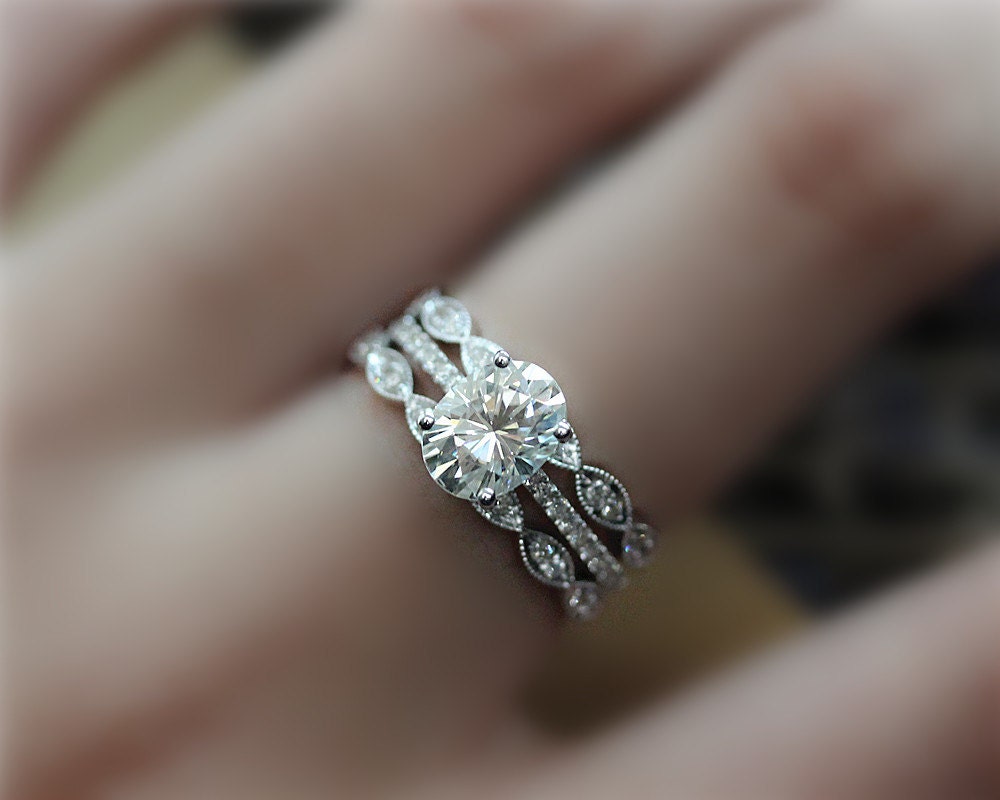 C & Für Immer Brillante Moissanite Verlobungsring Set, 6x8mm Oval Ring-Set, Massiv 14K Weißgold Ring Ehering von NidaRings