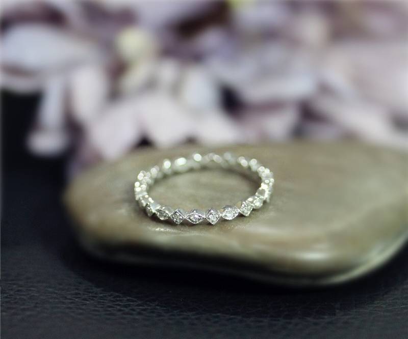 Echte Diamanten Voll Ewigkeit Ehering Eheringe Solid 14K Ring Jahrestag Stapelbar Weissgold Passende Band von NidaRings