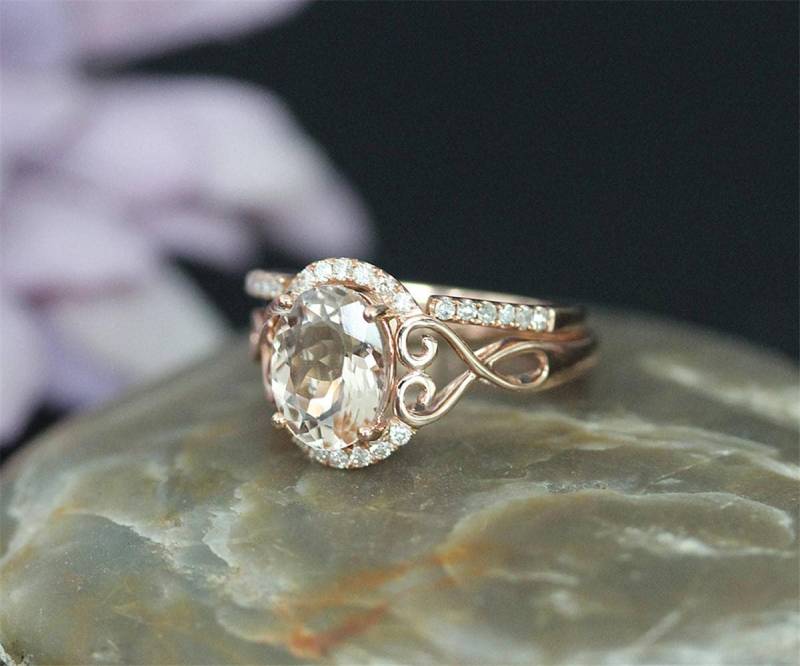 Einzigartigen Stil Oval 7x9mm Set Rosa Morganit Ring Massiv 14 K Rose Gold Diamanten Ehering Jubiläum Verlobungsring von NidaRings
