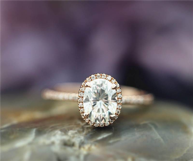 Erstaunliche Oval 1, 5 Ct Charles & Colvard Immer Ein Moissanite Ehering Ring Massiv 14K Rose Gold Verlobungsring Jahrestag Diamantring von NidaRings