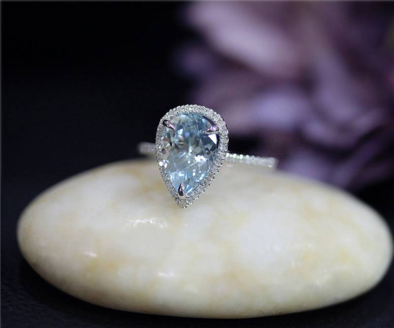 Größerer Stein Weihnachts Diamant Akzent Birne Natur Vs Aquamarin Ring Weiß Gold 14K Solid Ehering Jahrestag von NidaRings